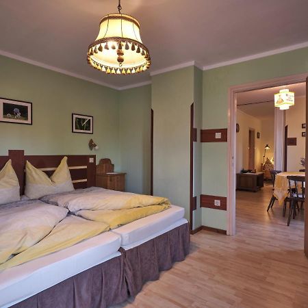 Hardy Apartman Keszthely Esterno foto